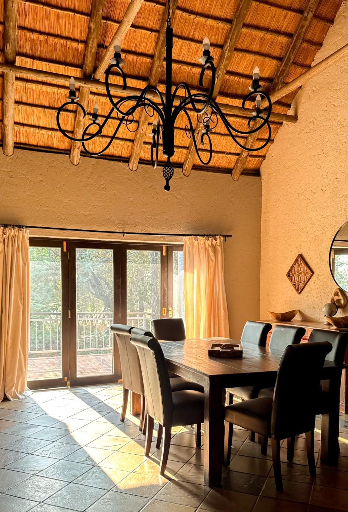 Paradise Creek Lodge Малелане Екстер'єр фото